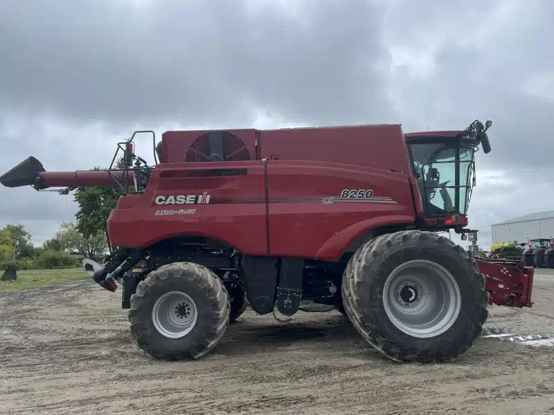Gallery image 2 for Used 2023 Case IH 8250 Combine