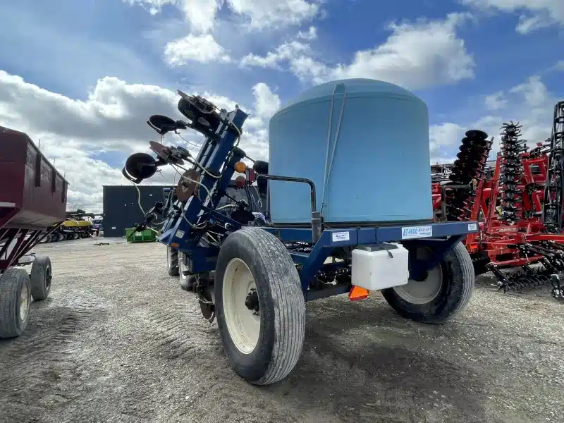 Gallery image 2 for 2010 Blu-Jet AT4600 Anhydrous Applicator