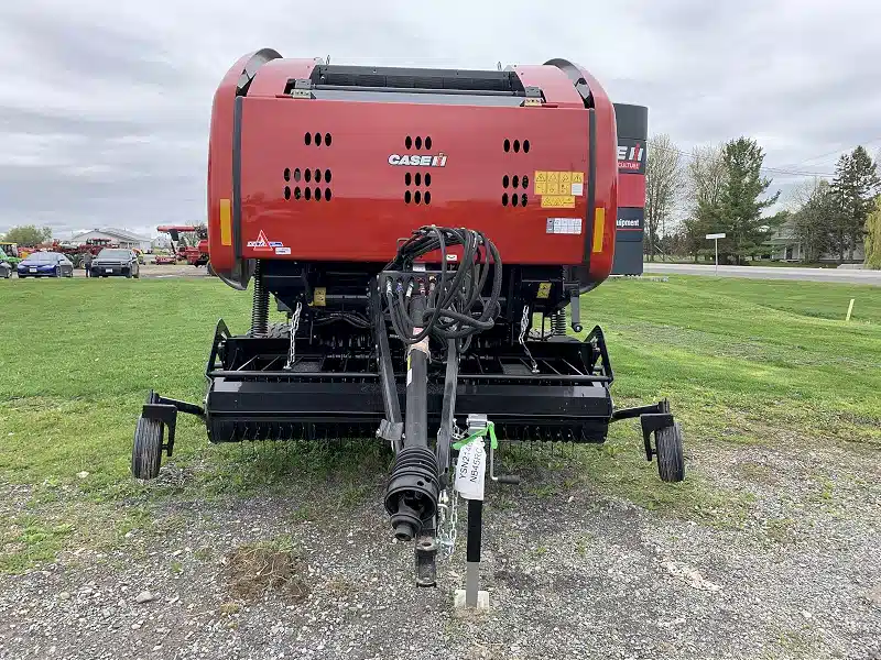 Gallery image 2 for New 2025 Case IH RB455 Round Baler