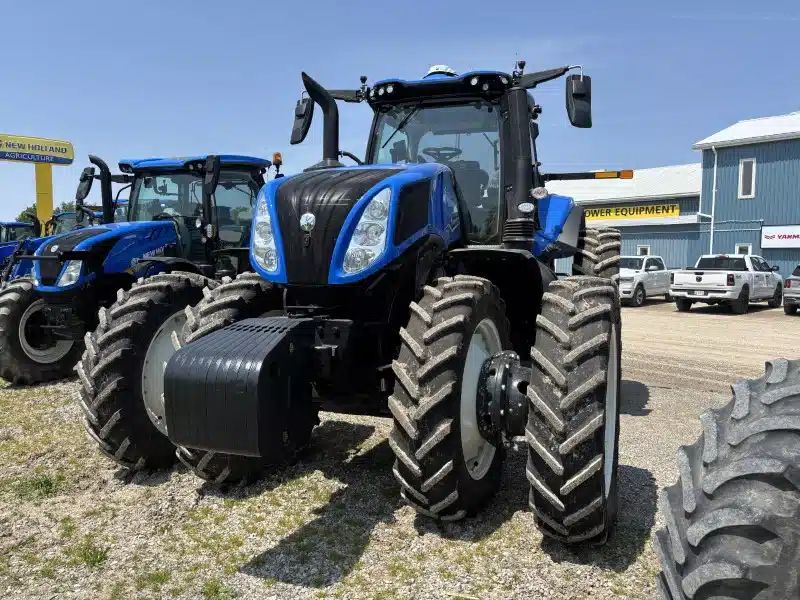Gallery image 2 for 2025 New Holland T8.325 Tractor