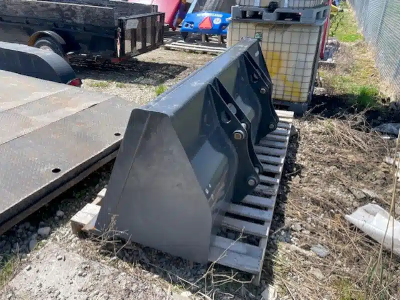 Gallery image 2 for New 2024 New Holland 1.3 Bucket
