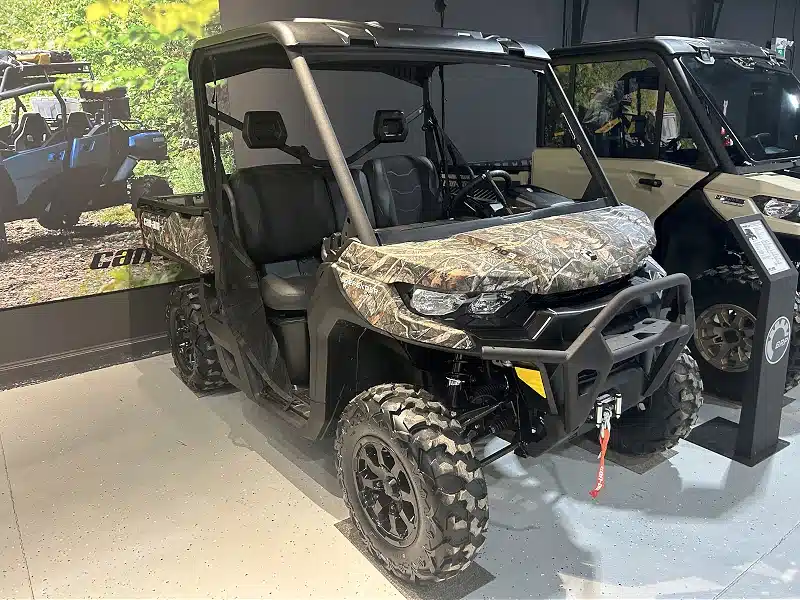 Gallery image 1 for New 2025 Can-Am 8FSK Utility Vehicle