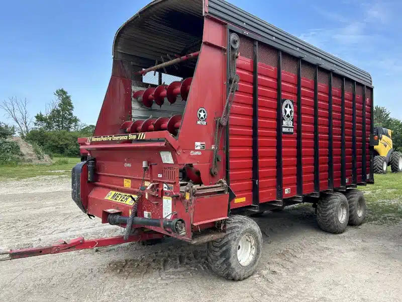 Gallery image 2 for Used 2008 Meyer 4618 Forage Box