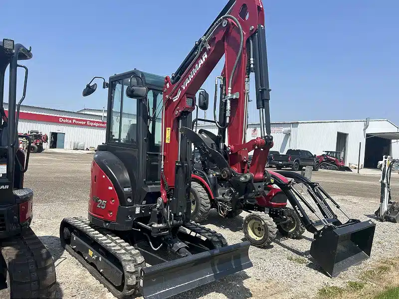 Gallery image 2 for New 2023 Yanmar VIO25-6B Excavator