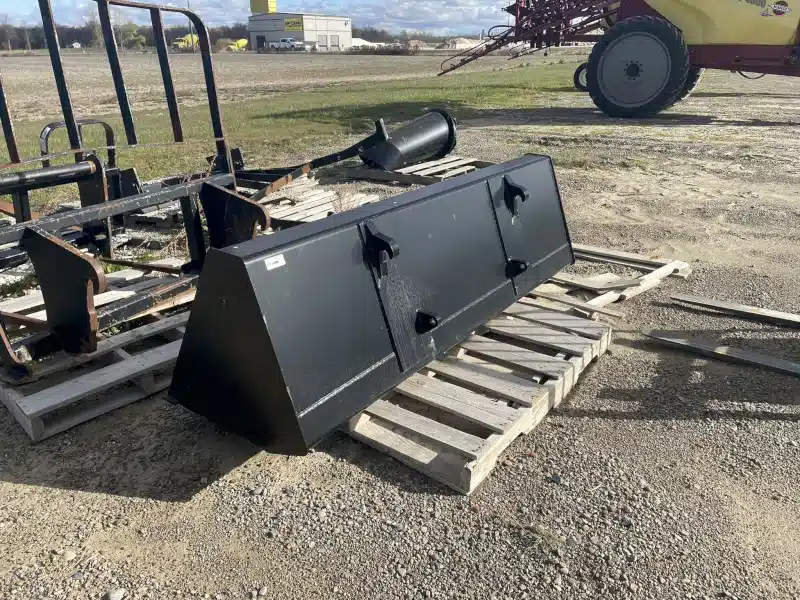 Gallery image 2 for Used 2024 New Holland 84 INCH Bucket