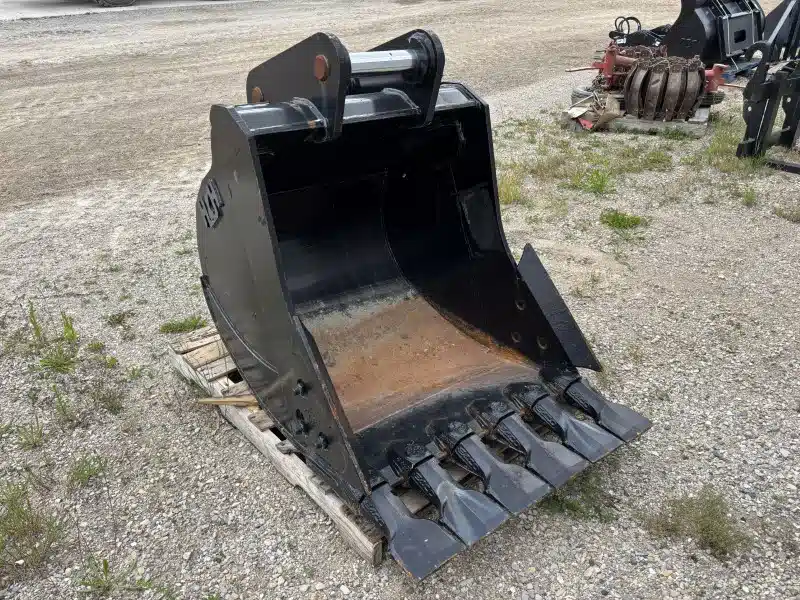Used 2022 H&H Manufacturing 36" DIG Attachment