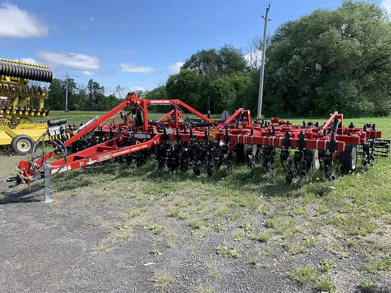 Gallery image 1 for New 2025 Salford I-1231 Vertical Tillage