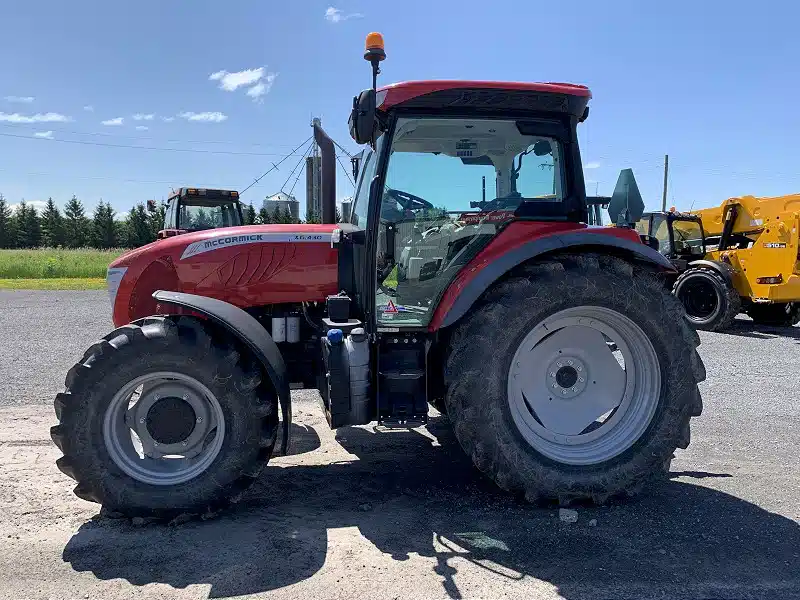 Gallery image 2 for Used 2015 McCormick X6.430 Tractor