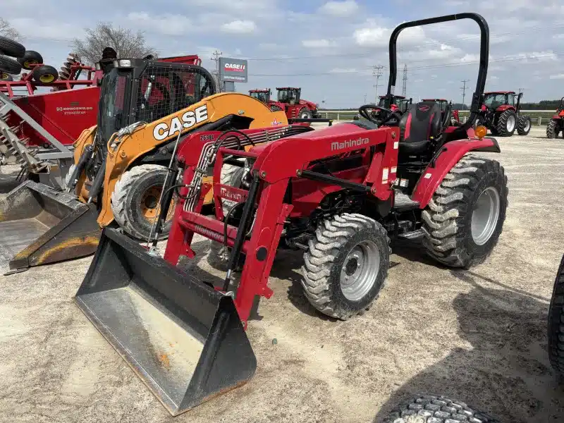 Gallery image 1 for Used 2020 Mahindra 2638 Tractor