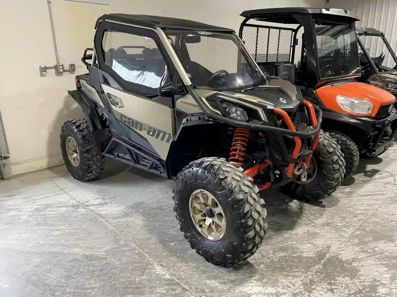 Gallery image 2 for Used 2022 Can-Am 6FNA Utility Vehicle