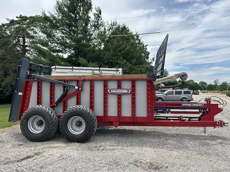 Gallery image 2 for New 2025 Hagedorn HYDRA-SPREAD EXTRAVERT 5440 Manure Spreader