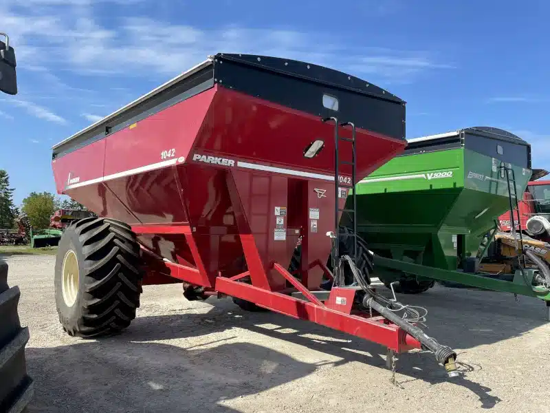 Gallery image 1 for Used 2022 Parker 1042 Grain Cart