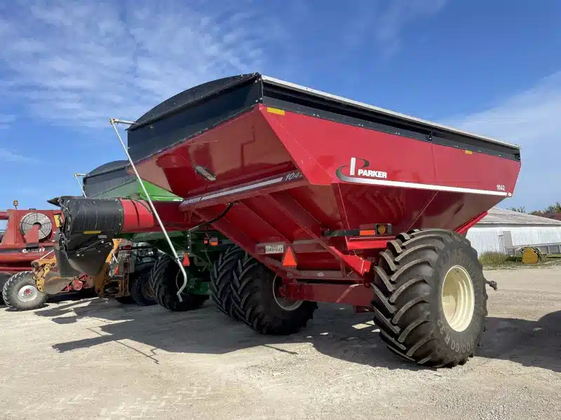 Gallery image 2 for Used 2022 Parker 1042 Grain Cart