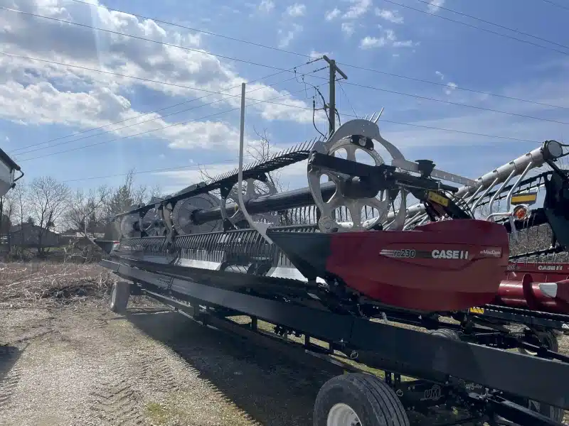 Gallery image 1 for New 2025 MacDon FD230 Header - Draper