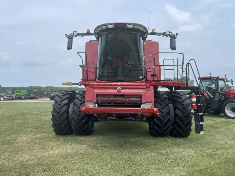 Gallery image 2 for Used 2024 Case IH 7260 Combine