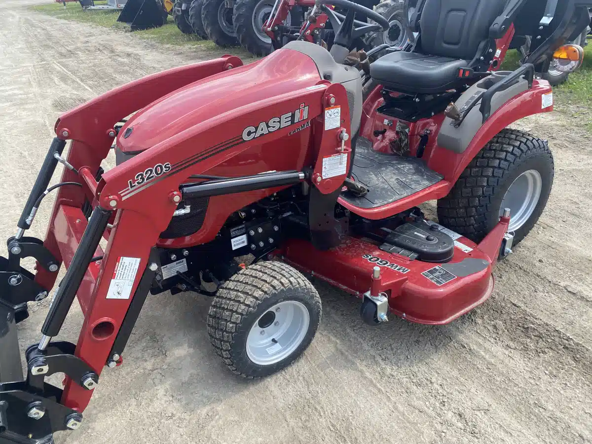 Gallery image 2 for New 2025 Case IH FARMALL 25SC Tractor