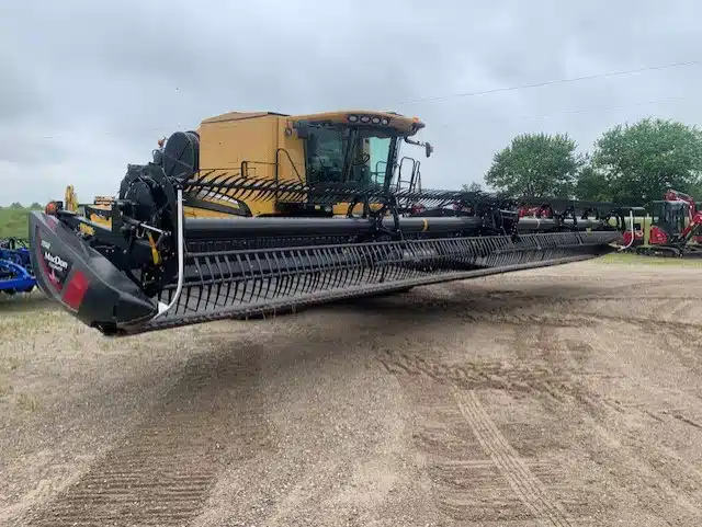 Gallery image 2 for Used 2021 MacDon FD140 Header - Flex Draper