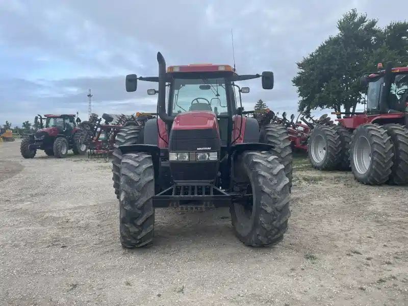 Gallery image 2 for Used 2004 Case IH MXM190 Tractor