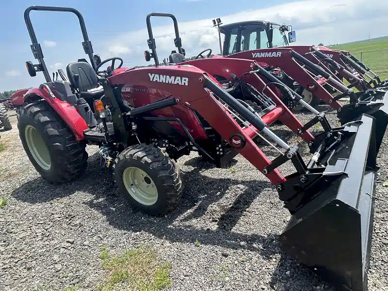 Gallery image 2 for New 2025 Yanmar YT347VXHITL Tractor