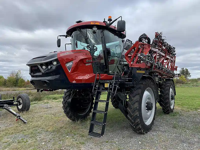 Gallery image 1 for 2024 Case IH PATRIOT 3250 Sprayer - Self Propelled