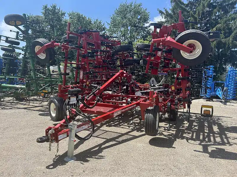 Gallery image 1 for 2025 Salford 550 Cultivator