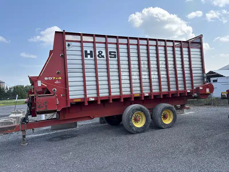 Gallery image 2 for Used 2014 H&S SD7+4 Forage Box