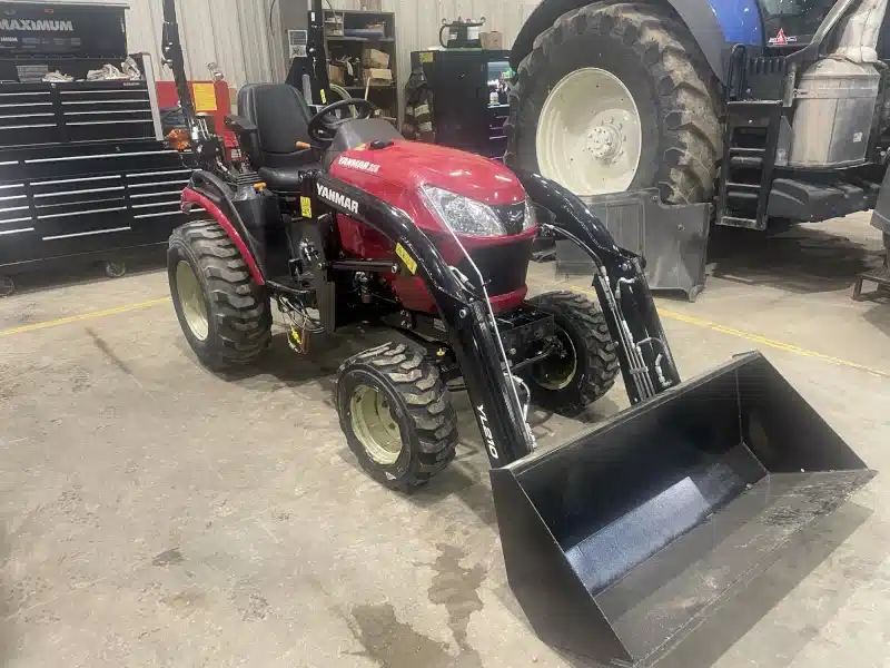 Gallery image 1 for Used 2022 Yanmar SA325 Tractor