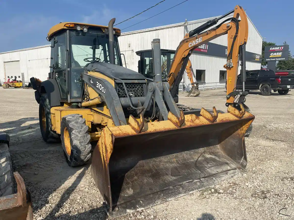 Gallery image 1 for Used 2012 John Deere 310SJ Backhoe