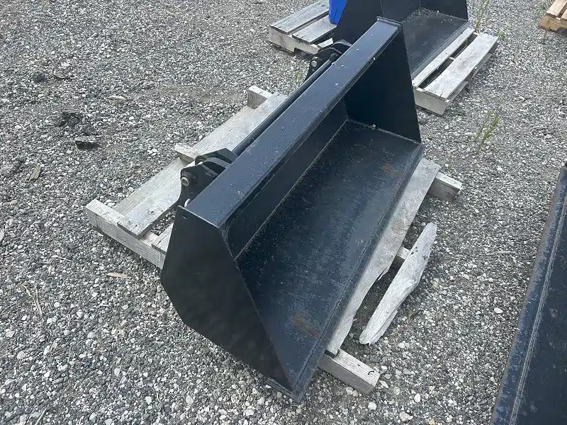 Gallery image 2 for Used 2021 Yanmar 53" Bucket