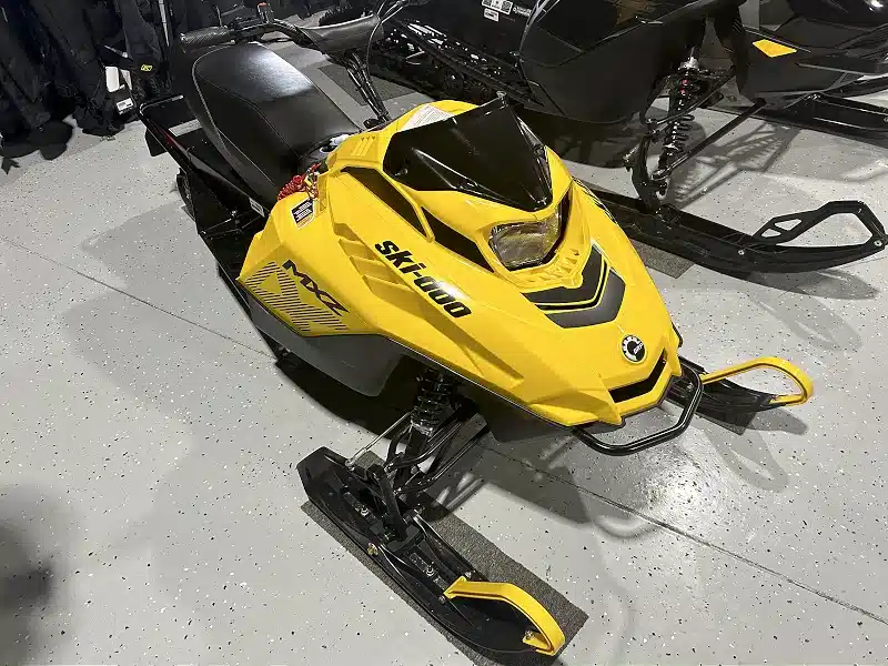 Gallery image 2 for New 2025 Ski-Doo YWSB Snowmobile