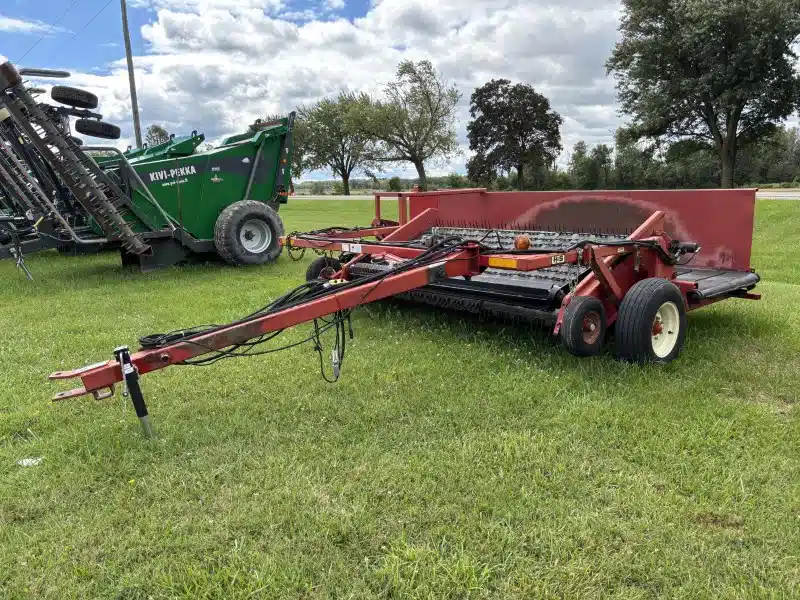 Gallery image 1 for Used 2004 H&S HSM-P Windrow Merger