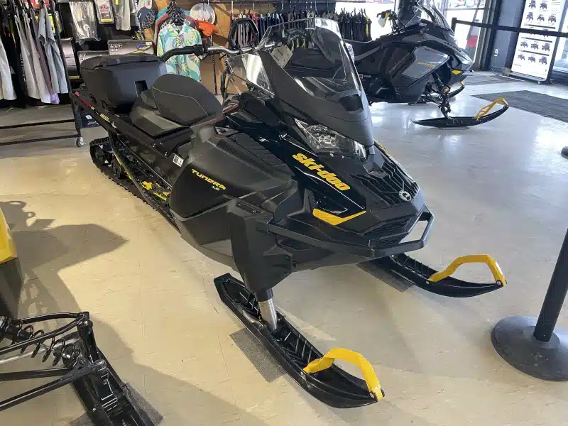Gallery image 1 for New 2025 Ski-Doo GDSB Snowmobile