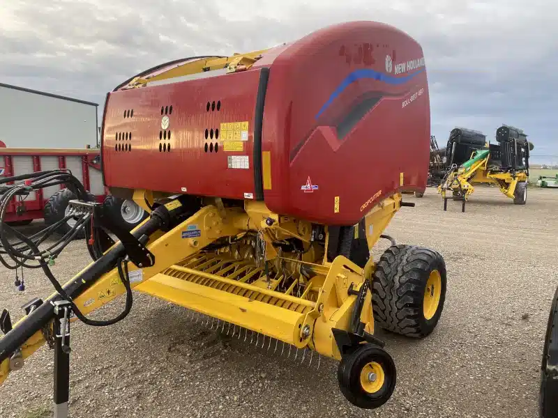 Gallery image 1 for 2022 New Holland ROLL-BELT 450 Round Baler
