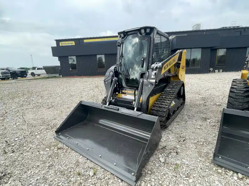 Gallery image 2 for New 2025 New Holland C327 T4F Track Loader