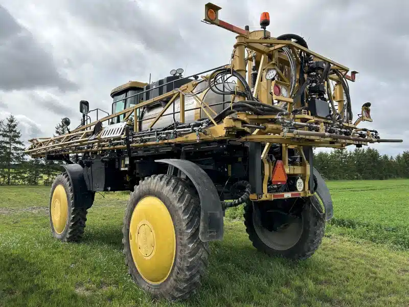 Gallery image 2 for Used 2018 RoGator RG1100C Sprayer - Self Propelled