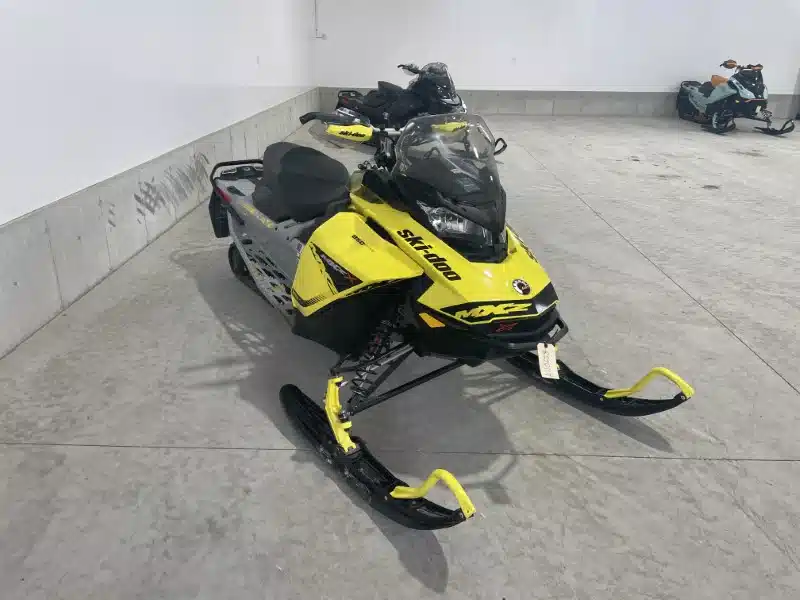 Gallery image 2 for Used 2019 Ski-Doo 850 X Snowmobile