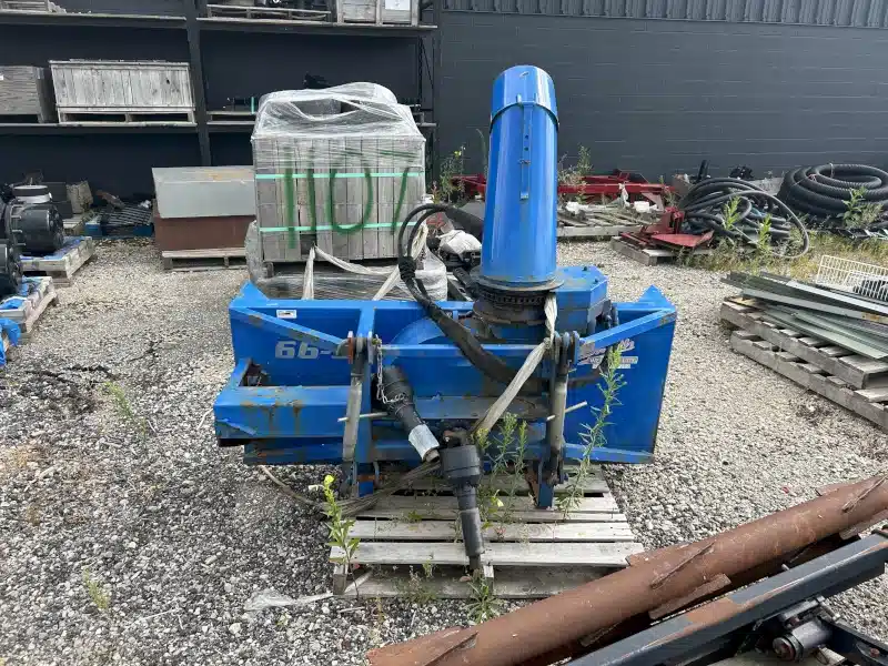 Gallery image 2 for Used 2018 New Holland 66-S Snow Blower