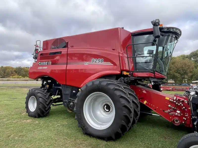 Gallery image 1 for Used 2024 Case IH 8250 Combine