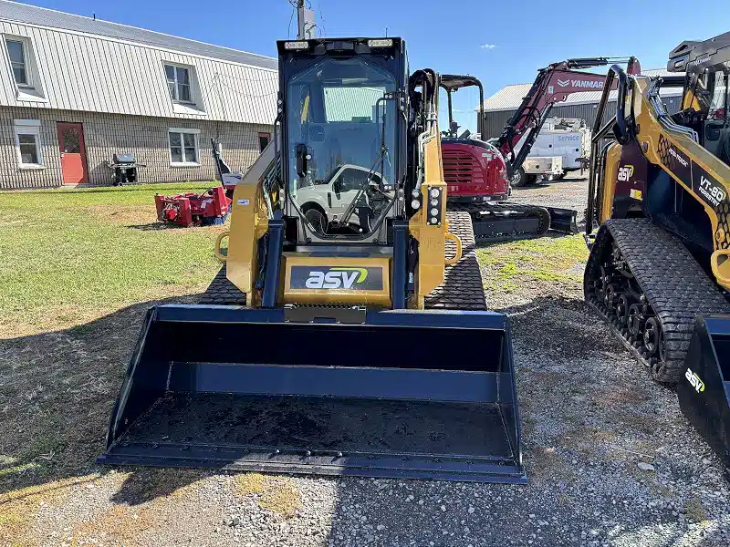 Gallery image 2 for New 2025 ASV VT-100 Track Loader