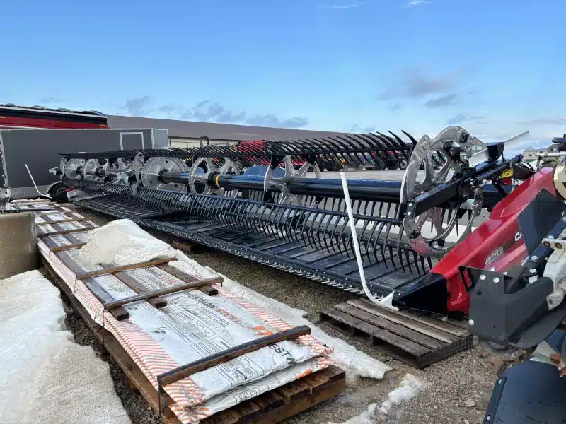 Gallery image 2 for 2026 MacDon FD240 Header - Flex Draper