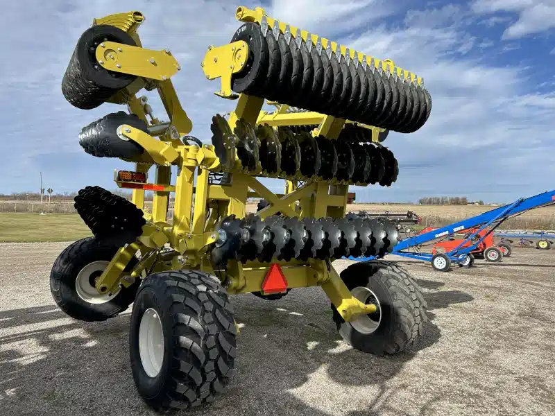 Gallery image 2 for New 2025 Degelman PRO-TILL 25 Disc