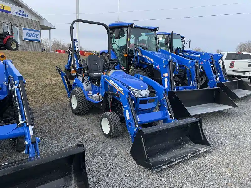 Gallery image 2 for New 2024 New Holland WORKMASTER 25S Tractor