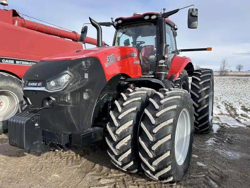 Gallery image 2 for Used 2024 Case IH MAGNUM 310 Tractor