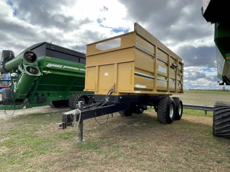 Gallery image 1 for 2015 Weberlane WL18ST2010 Dump Wagon