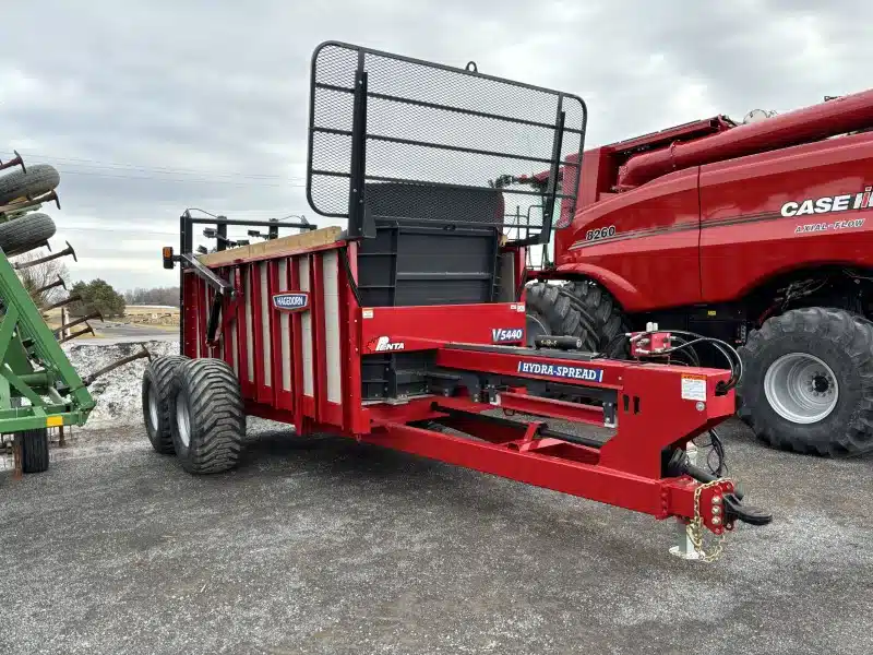 Gallery image 2 for 2025 Hagedorn HYDRA-SPREAD EXTRAVERT 5440 Manure Spreader