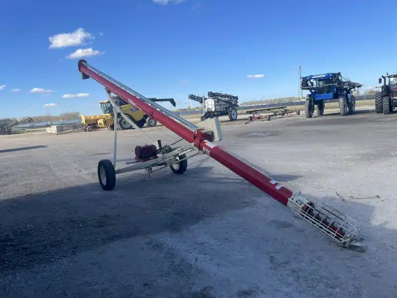 Used 2021 Farm King 8/31 Grain Auger
