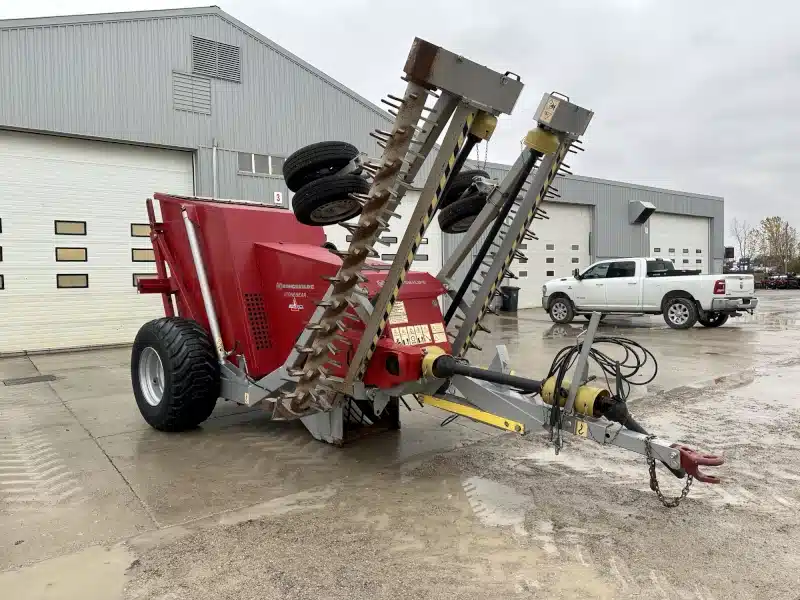 Used 2013 Kongskilde STONEBEAR Rock Picker