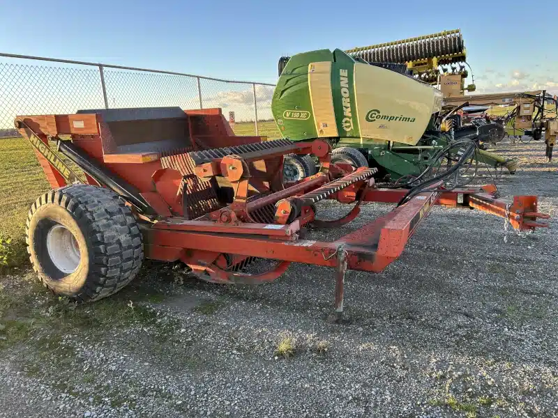 Used 1999 Unspecified XL-78 Rock Picker