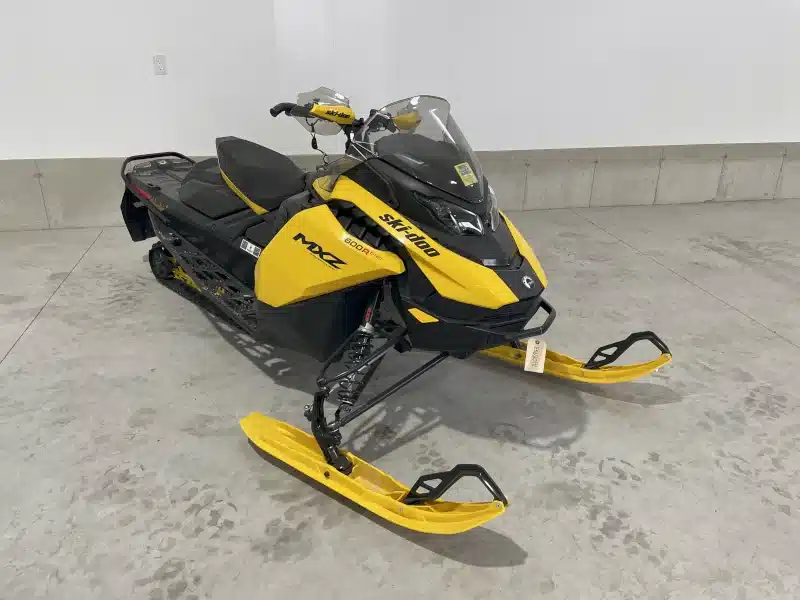 Gallery image 2 for Used 2024 Ski-Doo MXZ 600 Snowmobile