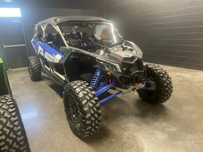 Gallery image 1 for 2022 Can-Am 9NNA Utility Vehicle